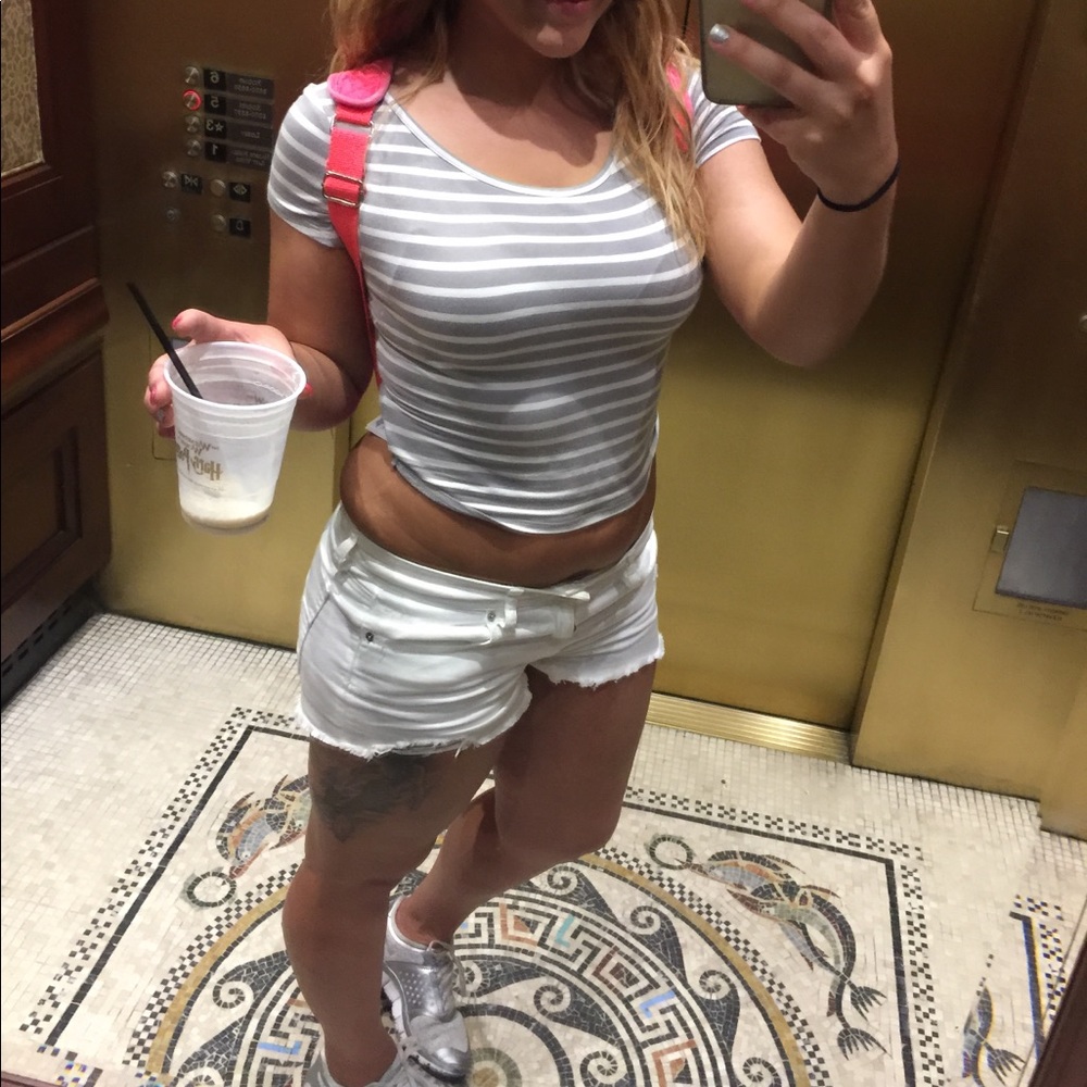 Guess stripe top